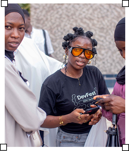 DevFest Attendees with Sunglasses